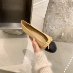 Sheepskin color butterfly shoes for women's singles, flat bottomed round toe shallow mouth shoes, ballet flat shoes for women